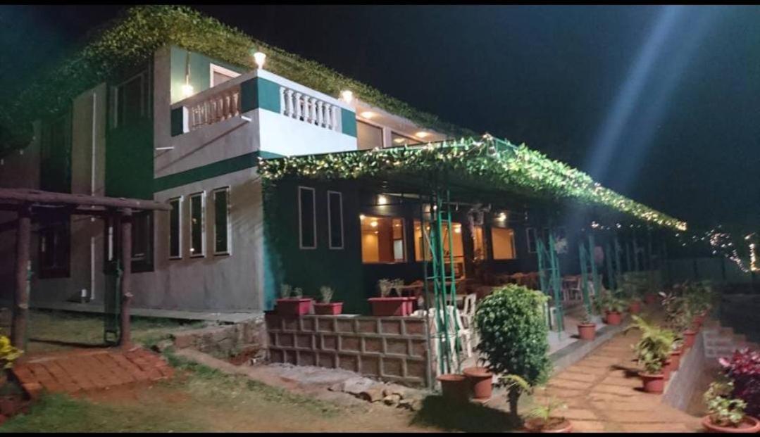 Presidency Highland Resort Koynanagar Buitenkant foto
