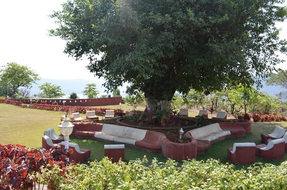 Presidency Highland Resort Koynanagar Buitenkant foto